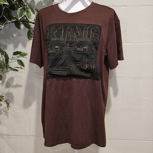 CR-24 Bordo Cromato Mens Size XL Brown King 23 Embossed T-Shirt Short Sleeve.